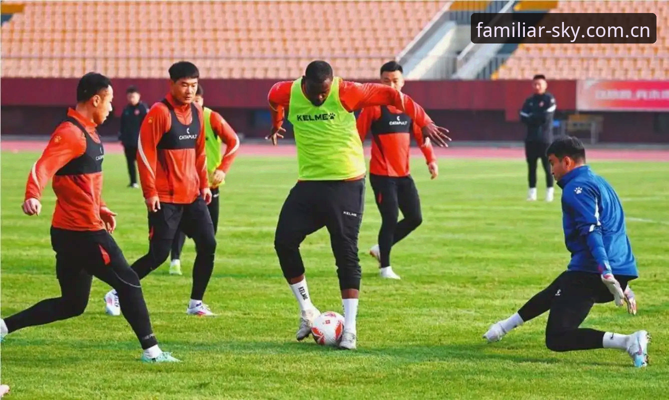 熟悉的那一页海外华人登录教程 揭秘辽宁铁人换帅后重组内幕:瓦吉奇离队在即,一个边后卫引发的战术变局